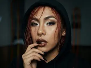 Xlovecam Watch Live Sex Cams of SharomCastle