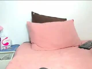 Xlovecam Free Live Porn of MayaWinter