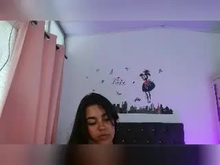 Xlovecam Nude Webcam of EmilyVio