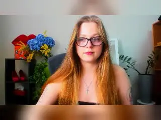 Xlovecam Watch Live Sex Cams of KarKutie