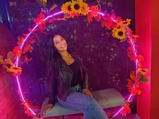 Xlovecam Live Porn of PauletteLoveX