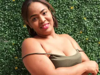 Xlovecam Watch Live Sex Cams of AliceBooty