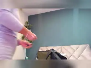 Xlovecam Live Sex Cam of SharissWillian