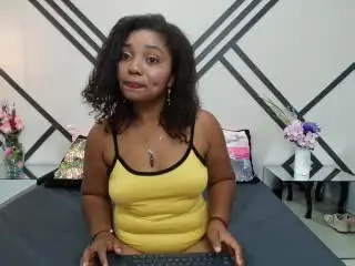 Xlovecam Watch Live Sex Cams of LilyAndersom