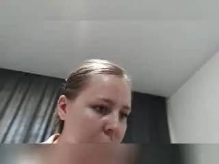 Xlovecam Live Sex Cam of JohnettaUrtiaga