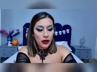 Xlovecam Private Sex Chat of EmaFoxy