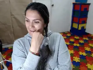 Xlovecam Live Sex Cam of ChantalHotX