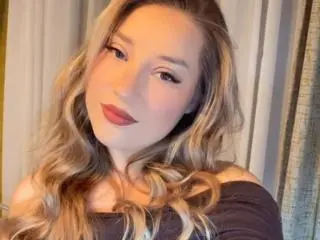 Xlovecam Live Porn of ChloeKole