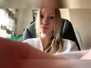 Xlovecam Free Live Porn of RendaPancake