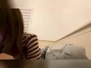 Xlovecam Live Sex of KarieMestler