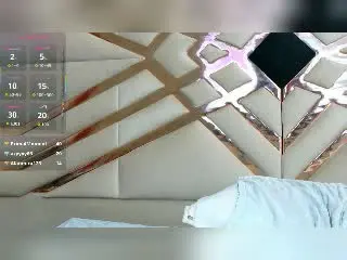 Xlovecam Best live sex cam show of KhloeGarcia