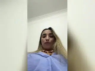 Xlovecam Free Porn Cam of AdharaCooperr