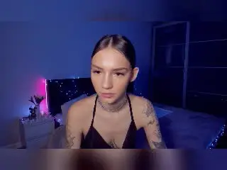 Xlovecam Private Sex Chat of SophieKitty