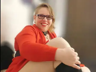 Xlovecam Free Live Porn of LadyLeahX