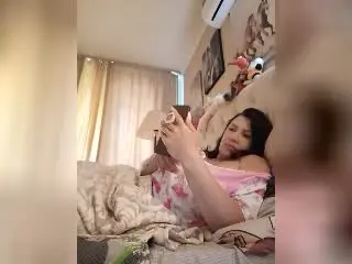 Xlovecam Adult Webcams of RoxolanaSexy