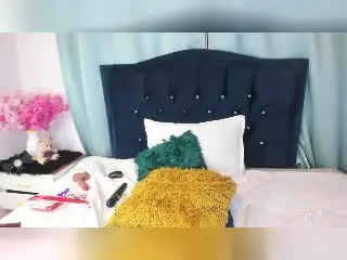 Xlovecam Free Porn Cam of InayaKhalifa