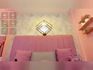 Xlovecam Live Sex Cam of LolyYunno