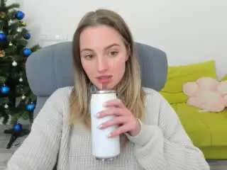 Xlovecam Free Porn Cam of AlicePrings