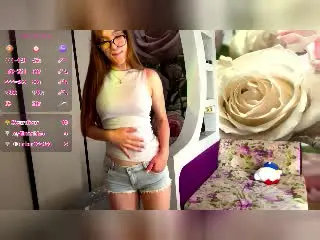 Xlovecam Adult Video Chat of CorinaMakinster